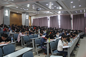 糖心视频
举行安全知识考试.jpg